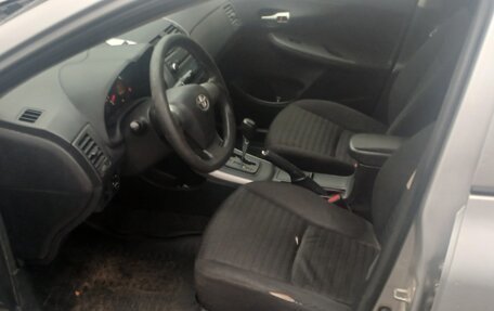 Toyota Corolla, 2011 год, 775 000 рублей, 2 фотография