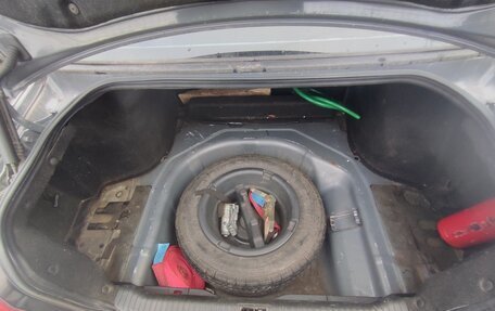 Hyundai Sonata IV рестайлинг, 2002 год, 260 000 рублей, 6 фотография