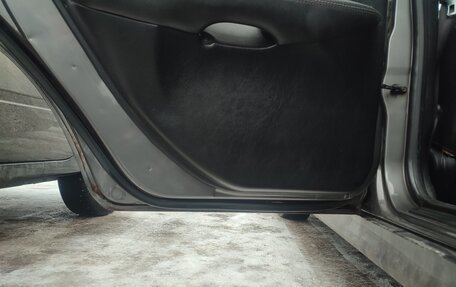 Hyundai Sonata IV рестайлинг, 2002 год, 260 000 рублей, 15 фотография