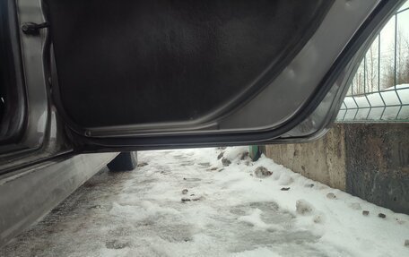 Hyundai Sonata IV рестайлинг, 2002 год, 260 000 рублей, 13 фотография