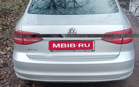 Volkswagen Jetta VI, 2015 год, 715 000 рублей, 3 фотография