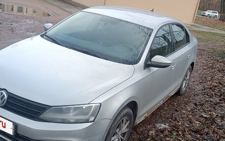Volkswagen Jetta VI, 2015 год, 715 000 рублей, 6 фотография