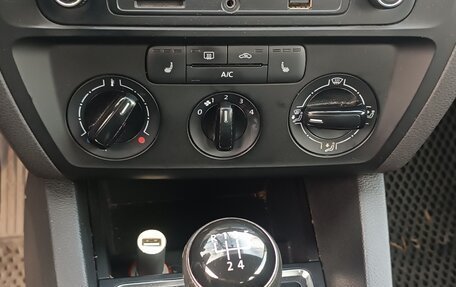 Volkswagen Jetta VI, 2015 год, 715 000 рублей, 9 фотография