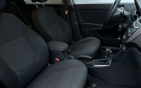 Hyundai Solaris II рестайлинг, 2016 год, 869 000 рублей, 10 фотография