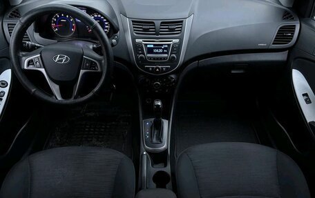 Hyundai Solaris II рестайлинг, 2016 год, 869 000 рублей, 12 фотография