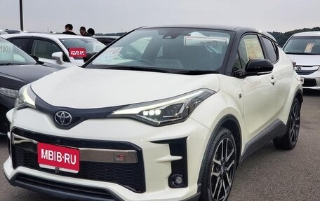 Toyota C-HR I рестайлинг, 2020 год, 2 310 000 рублей, 1 фотография