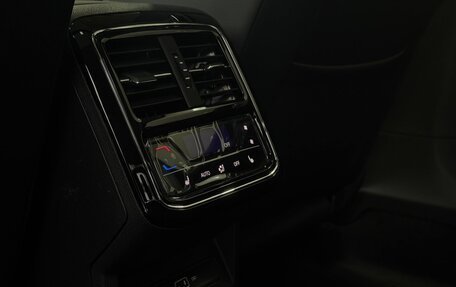 Volkswagen Passat B8 рестайлинг, 2024 год, 4 300 000 рублей, 13 фотография