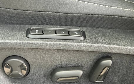 Volkswagen Passat B8 рестайлинг, 2024 год, 4 300 000 рублей, 12 фотография