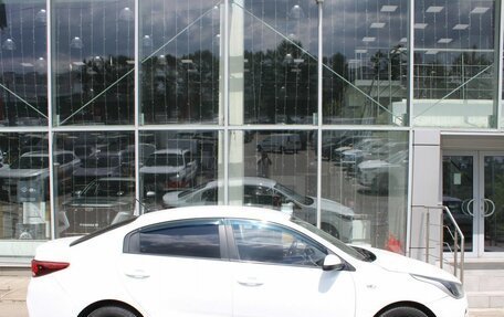 KIA Rio IV, 2019 год, 940 000 рублей, 4 фотография