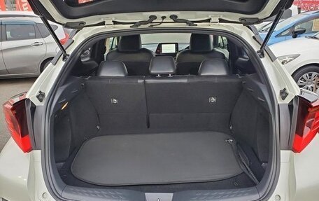 Toyota C-HR I рестайлинг, 2020 год, 2 310 000 рублей, 7 фотография