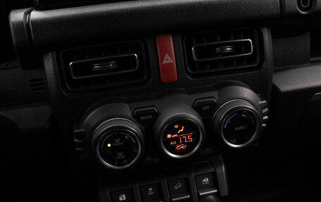 Suzuki Jimny, 2020 год, 3 220 000 рублей, 17 фотография