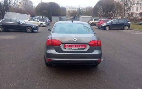 Volkswagen Jetta VI, 2012 год, 1 100 000 рублей, 5 фотография