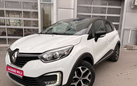 Renault Kaptur I рестайлинг, 2017 год, 1 429 000 рублей, 1 фотография