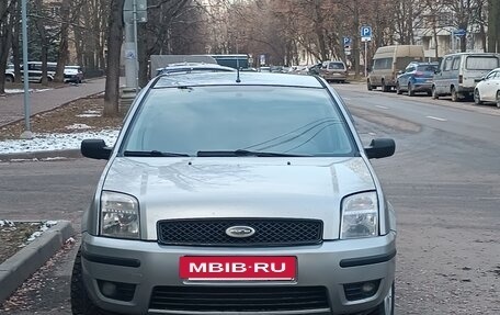 Ford Fusion I, 2005 год, 290 000 рублей, 8 фотография