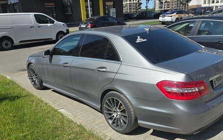 Mercedes-Benz E-Класс, 2012 год, 1 550 000 рублей, 10 фотография