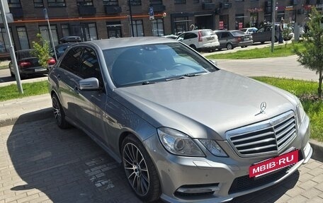 Mercedes-Benz E-Класс, 2012 год, 1 550 000 рублей, 5 фотография