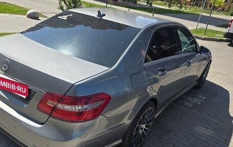 Mercedes-Benz E-Класс, 2012 год, 1 550 000 рублей, 6 фотография