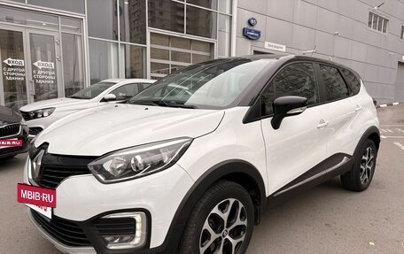 Renault Kaptur I рестайлинг, 2017 год, 1 429 000 рублей, 2 фотография