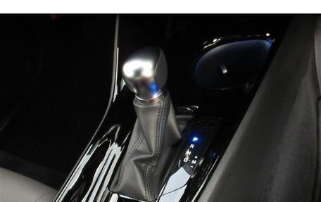 Toyota C-HR I рестайлинг, 2020 год, 2 105 000 рублей, 14 фотография