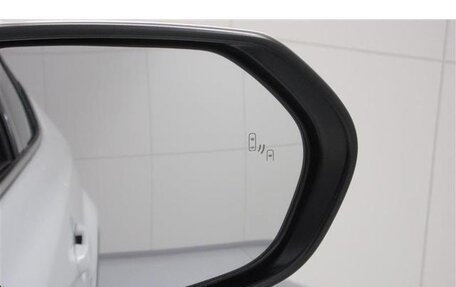 Toyota C-HR I рестайлинг, 2020 год, 2 105 000 рублей, 12 фотография