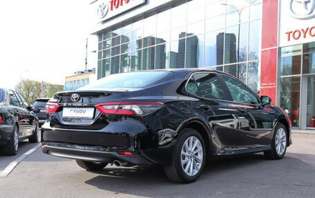 Toyota Camry, 2025 год, 5 490 000 рублей, 4 фотография