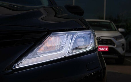 Toyota Camry, 2025 год, 5 490 000 рублей, 8 фотография