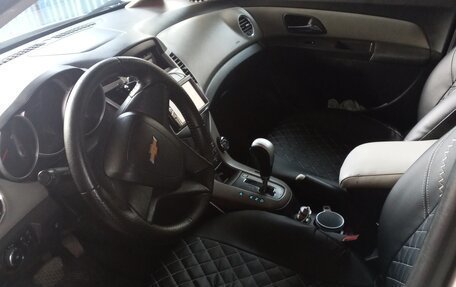 Chevrolet Cruze II, 2012 год, 555 555 рублей, 5 фотография