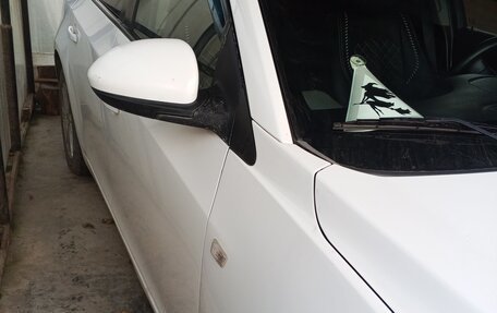 Chevrolet Cruze II, 2012 год, 555 555 рублей, 7 фотография