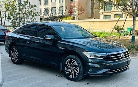Volkswagen Jetta VII, 2022 год, 1 950 000 рублей, 5 фотография