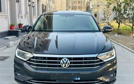 Volkswagen Jetta VII, 2022 год, 1 950 000 рублей, 6 фотография