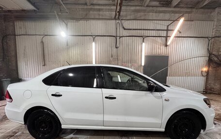 Volkswagen Polo VI (EU Market), 2019 год, 840 000 рублей, 3 фотография