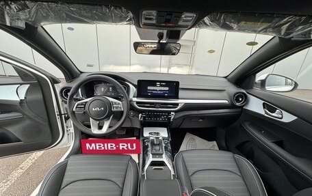 KIA K3, 2025 год, 1 970 000 рублей, 13 фотография