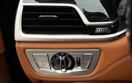 BMW 7 серия, 2021 год, 6 600 000 рублей, 16 фотография