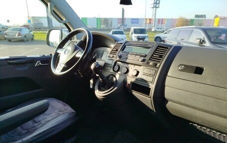 Volkswagen Multivan T5, 2010 год, 1 950 000 рублей, 13 фотография