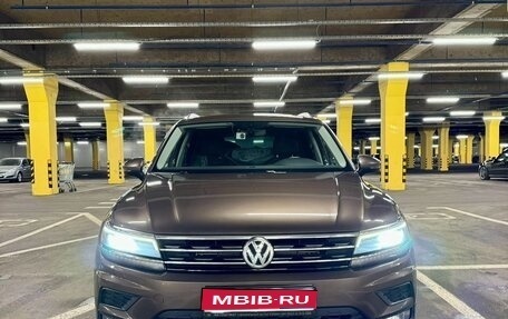 Volkswagen Tiguan II, 2018 год, 2 900 000 рублей, 1 фотография