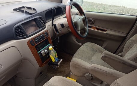 Nissan Liberty, 2002 год, 180 000 рублей, 3 фотография