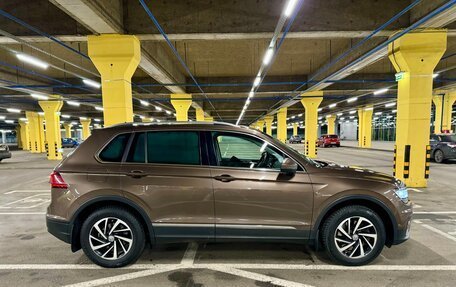 Volkswagen Tiguan II, 2018 год, 2 900 000 рублей, 3 фотография