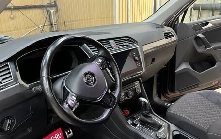 Volkswagen Tiguan II, 2018 год, 2 900 000 рублей, 5 фотография