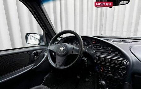 Chevrolet Niva I рестайлинг, 2019 год, 689 000 рублей, 7 фотография