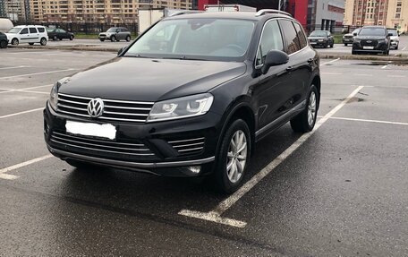 Volkswagen Touareg III, 2015 год, 2 250 000 рублей, 1 фотография