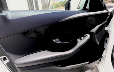 Mercedes-Benz C-Класс, 2015 год, 1 850 000 рублей, 31 фотография