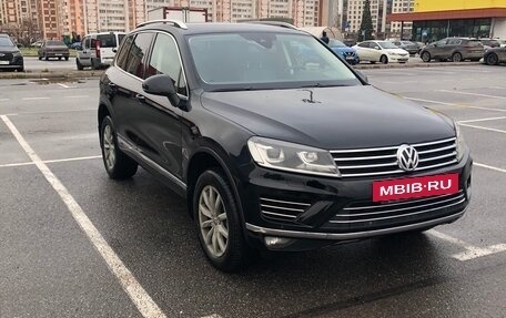 Volkswagen Touareg III, 2015 год, 2 250 000 рублей, 2 фотография