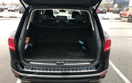 Volkswagen Touareg III, 2015 год, 2 250 000 рублей, 10 фотография