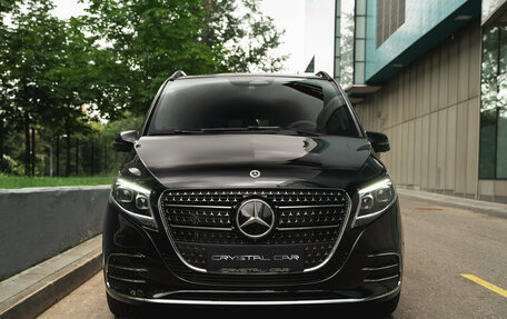 Mercedes-Benz V-Класс, 2025 год, 12 000 000 рублей, 4 фотография