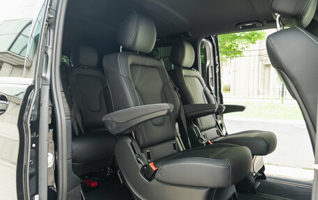 Mercedes-Benz V-Класс, 2025 год, 12 000 000 рублей, 20 фотография