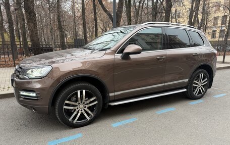 Volkswagen Touareg III, 2011 год, 1 600 000 рублей, 4 фотография