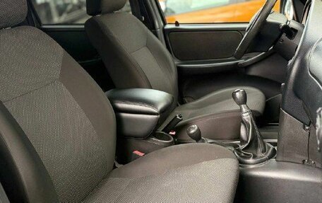 Chevrolet Niva I рестайлинг, 2018 год, 850 000 рублей, 8 фотография