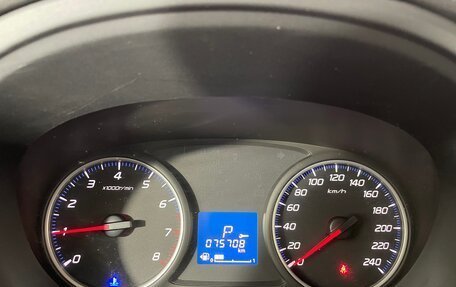 Mitsubishi Outlander III рестайлинг 3, 2018 год, 2 050 000 рублей, 15 фотография