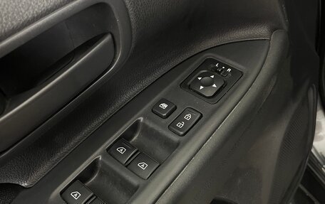 Mitsubishi Outlander III рестайлинг 3, 2018 год, 2 050 000 рублей, 18 фотография