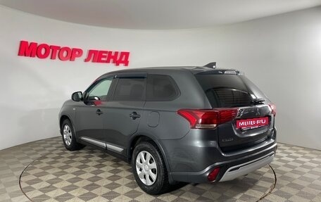 Mitsubishi Outlander III рестайлинг 3, 2018 год, 2 050 000 рублей, 6 фотография